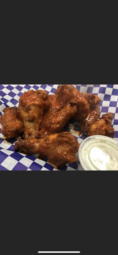 Chicken Buffalo or BBQ Chicken