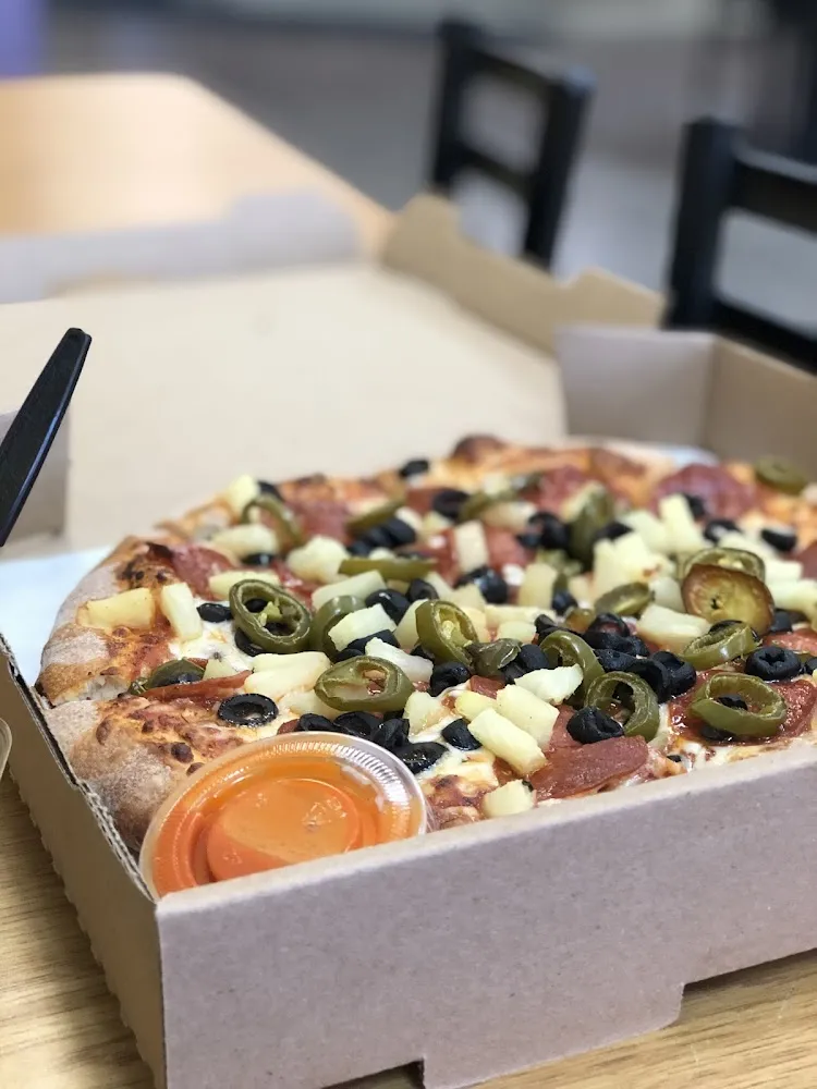 Pepperoni Black Olive